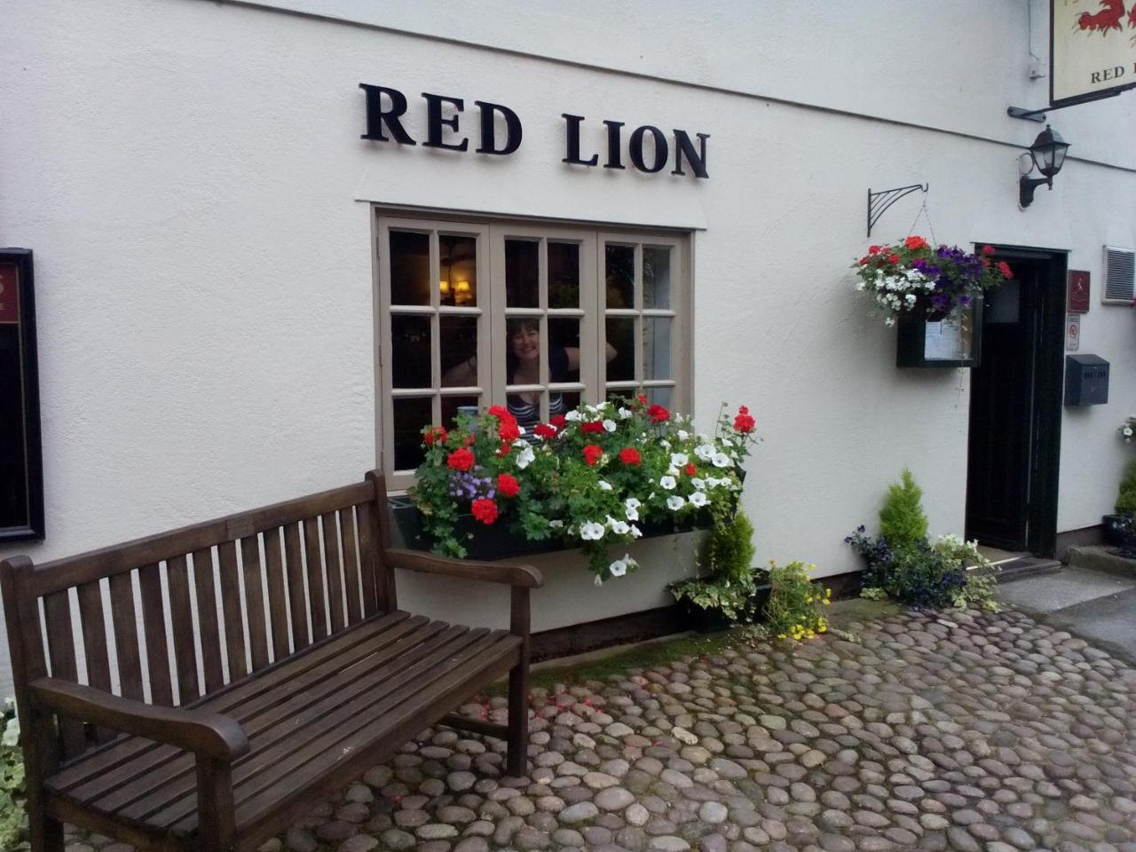 Red Lion Inn Little Budworth Exterior photo